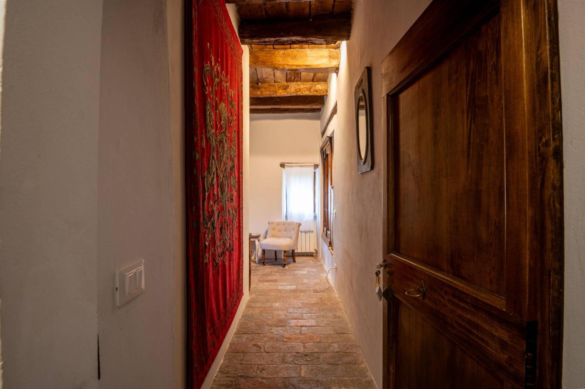Castello Valenzino Bed & Breakfast Antognola Eksteriør bilde